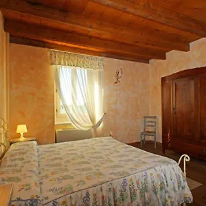 Cascina Le Preseglie Casa di campagna Desenzano del Garda